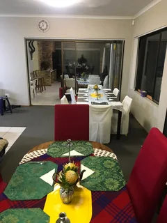 HOLIDAY Venue - KLEINMOND