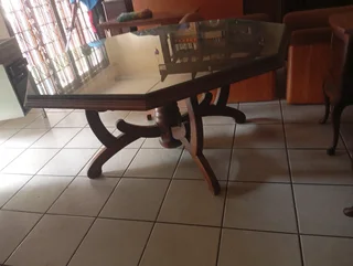 solid oak dining table