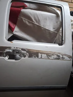 ISUZU OR GWM DOUBLE CAB OR BAKKIE DOOR