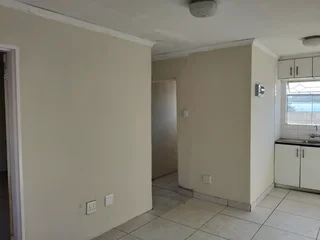 2-bedroom cottage in Bloubosrand for R5800 available immediately