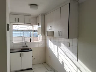 2-bedroom cottage in Bloubosrand for R5800 available immediately