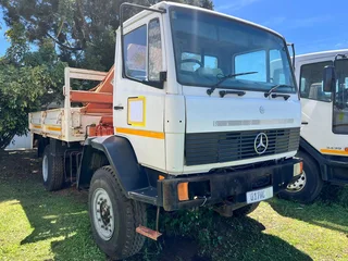 1996 Mercedes Benz 1617 Econoliner 4x4 Crane Truck