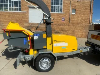 Wood chipper hire
