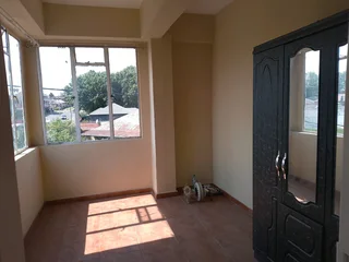 Beautiful 2 BEDROOM FLAT IN FOREST HILL JHB SOUTH
