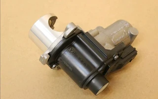 VW Transporter T5.1 T6 2.0 tdi EGR Valve 2012-2019 03L131501Q OEM