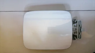 Suzuki Ertiga/Toyota Rumion Fuel Flap