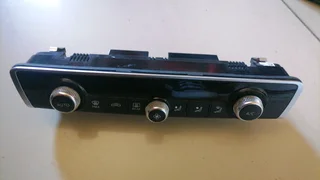 2016-2020 Audi A3 S3 8v Heater Aircon Climate Control Unit 8v0820043