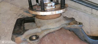 Ford Ranger 2.2 Left Stub Axel with Hub and Bearing