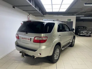 2010 TOYOTA FORTUNER 4.0 V6 A/T