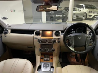 2015 LAND ROVER DISCOVERY 4 3.0 TD/SD V6 SE