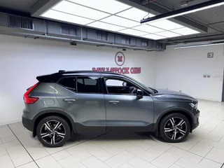 2018 VOLVO XC40 D4 R-DESIGN AWD