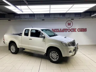 2014 Toyota Hilux 3.0d-4d Raider Xtra Cab P/u S/c