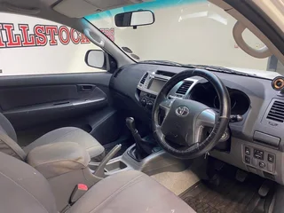 2014 TOYOTA HILUX 3.0D-4D RAIDER XTRA CAB P/U S/C