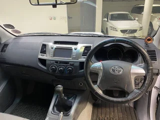 2014 TOYOTA HILUX 3.0D-4D RAIDER XTRA CAB P/U S/C