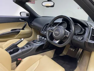 2015 AUDI R8 4.2 FSi QUATTRO SPYDER S TRONIC