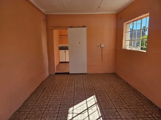 Outbuilding for rent