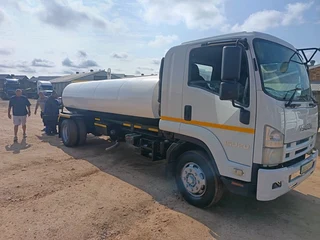 Honey sucker tanks / Septic tanks for sale