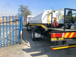 Honey sucker tanks/ Septic tanks / Water tanks for sale
