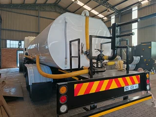 Honey sucker tanks and Water tanks Manufacturing