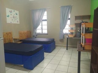 CENTRAL HOUSE STUDENT ACCOMMODATION on Grace str, Central ,Port Elizabeth