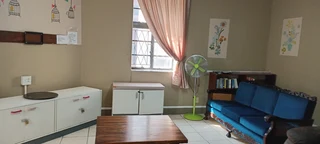 PRIVATE STUDENT ACCOMMODATION &#64; CENTRAL HOUSE on Grace str, Port Elizabeth CBD.