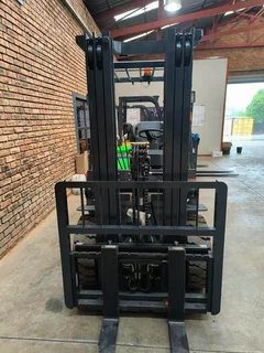 NEXT GENERATION OF FORKLIFTS !!