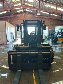 LIUGONG 10 TON DIESEL FORKLIFT