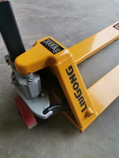 Liugong 3 ton pallet jacks available