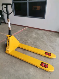 Liugong 3 ton pallet jacks available