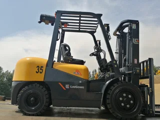 LIUGONG 3,5 TON DIESEL FORKLIFT
