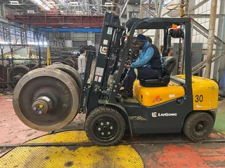LIUGONG 3 TON DIESEL FORKLIFT FOR SALE