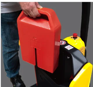 ELECTRIC 1,5 TON LITHIUM ION PALLET TRUCK