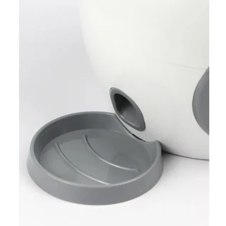 Doggie Treat Dispenser with Tennis Ball (18.5 x 18 x 18cm)