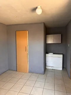 Rooms to Rent in Braamficher Phase2
