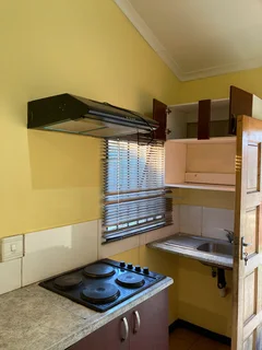 Apart Room for Rent Westdene