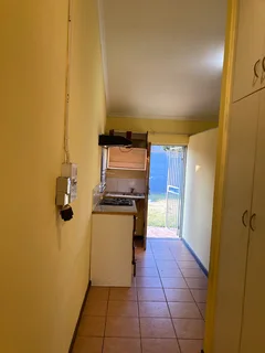 Apart Room for Rent Westdene