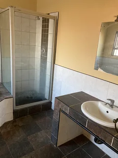 Apart Room for Rent Westdene