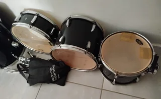 Tama 6 piece drum kit