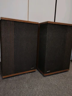 Bose speakers 501