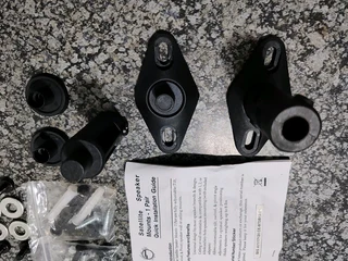 SIIG wall mounting speaker brackets only