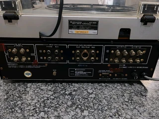 VINTAGE  KENWOOD AMP AND LP PLAYER