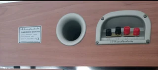 Wharfdale Diamond 8 Center speaker
