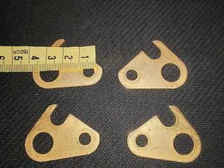 Speaker jumper plates