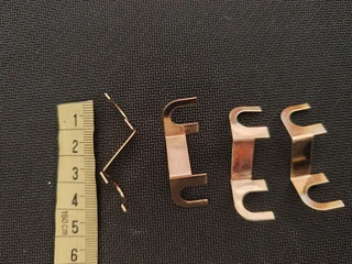 Speaker jumper plates