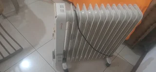 Heater, 12 Finn oil heater