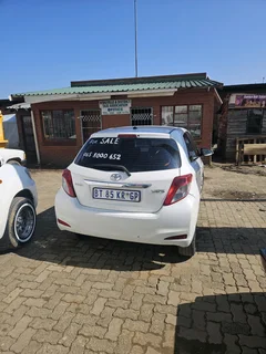 2012 TOYOTA YARIS 1.3