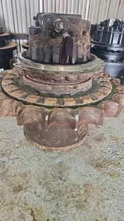 Good used, Refurbished and new Spares for excavators for sale