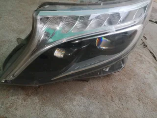 Mercedes vclass lhs Headlamp and front bumper