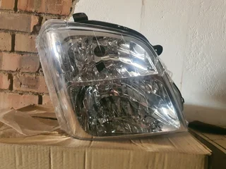 Isuzu Dmax Rhs Headlamp