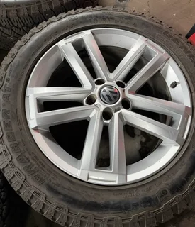 Volkswagen Amarok Mags &amp; Tyres